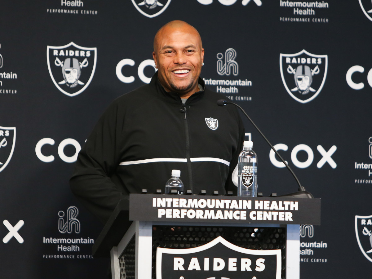 Antonio Pierce is the new permanent head coach of the Las Vegas Raiders.
